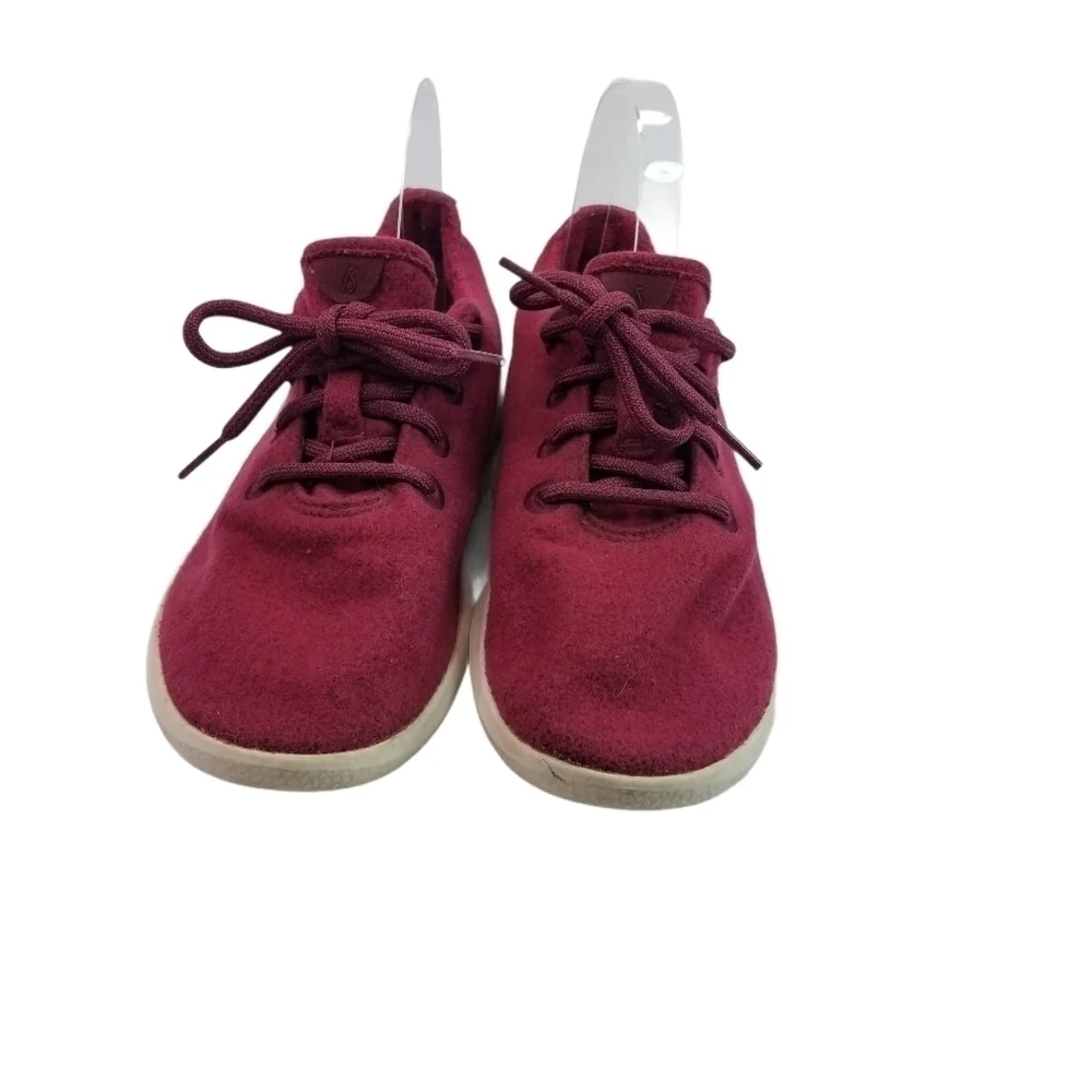 Allbirds cranberry merino running shoes 8
